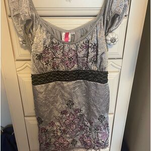 Gray blouse with flowers